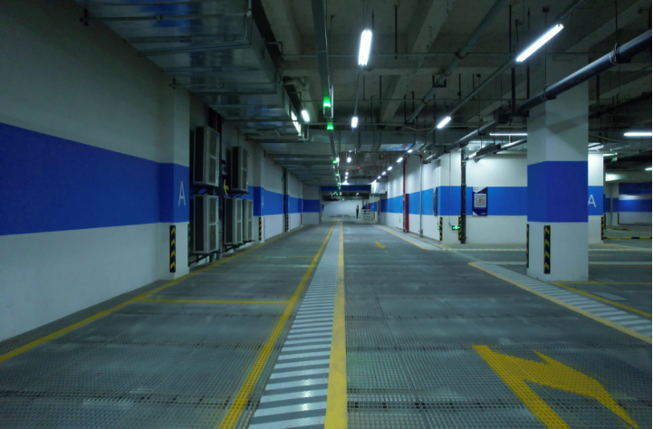 商业综合体项目装配式自走车库